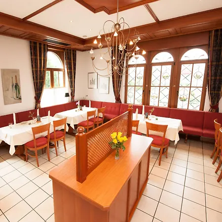 Schuetzenburg 호텔 3*