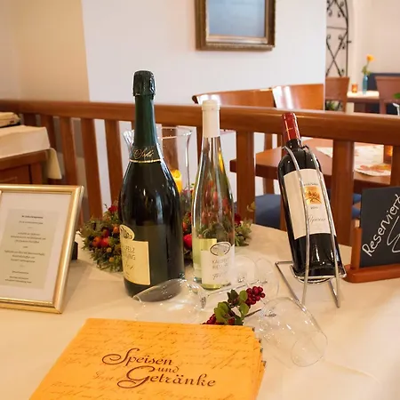 Hotel Schuetzenburg 3*