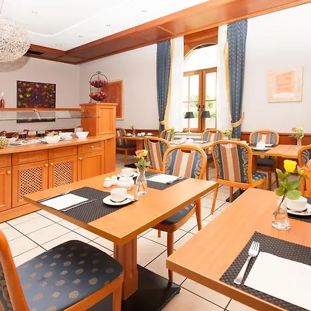 Schuetzenburg 호텔 3*